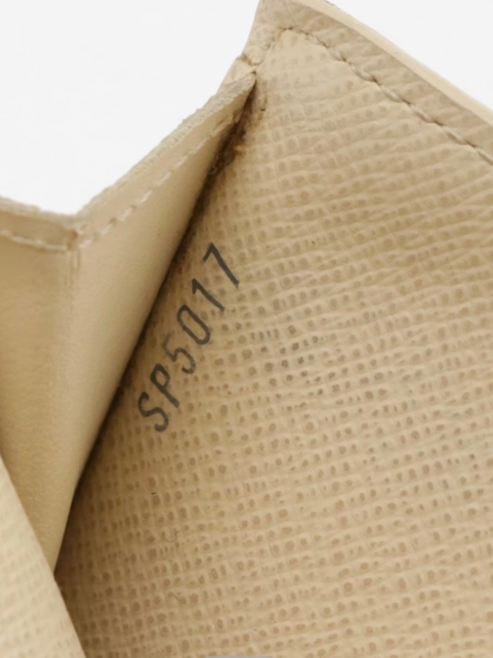 Louis Vuitton Portefeuille Alexandra in Damier Azur Canvas - Picture 6 of 7